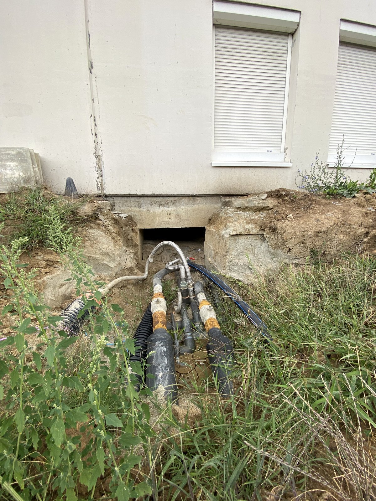 Accès béant au vide sanitaire